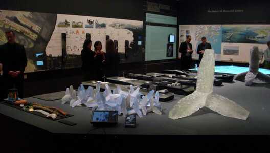 Former MoMA Curator Barry Bergdoll Receives the 2025 Vincent Scully Prize - Image 4 of 5