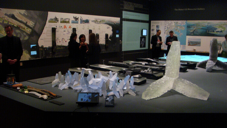 Former MoMA Curator Barry Bergdoll Receives the 2025 Vincent Scully Prize - Image 4 of 5