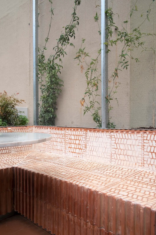 Restaurante Norma / HUGOSANTOALHA - Fotografia de Exterior, Tijolo