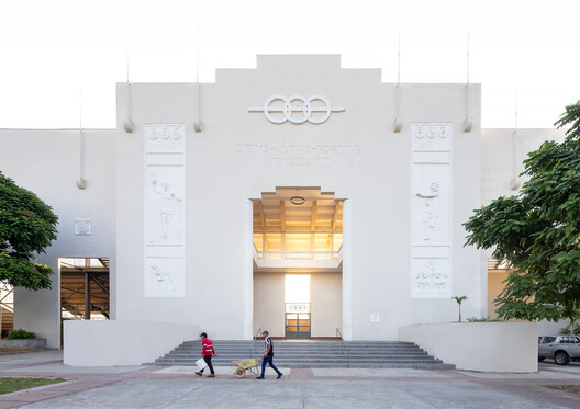 Estadio Juan Demóstenes Arosemena / David Tapia + Rafael Watson + Daniel Young + Jorge Arosemena - Fotografía interior, Concreto
