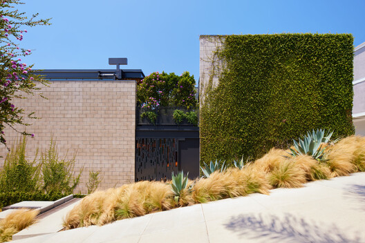 Manhattan Beach Residence / Olson Kundig - Image 7 of 24