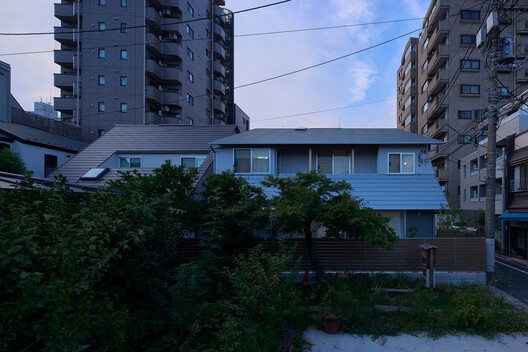 双屋顶之家 / KOMINORU Design - 建筑图, 阳台