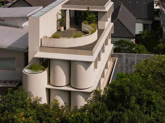 ABC Flats / Isso Architects