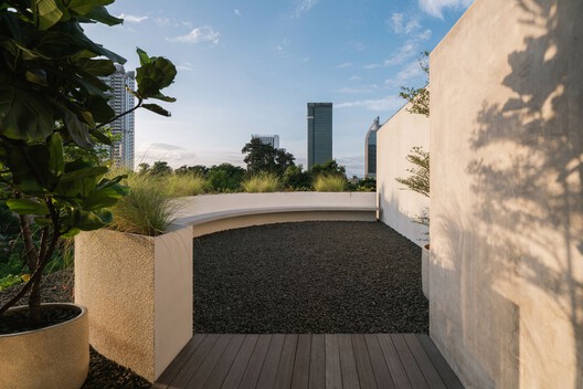 Edifício Residencial ABC / Isso Architects - Fotografia de Exterior, Jardim