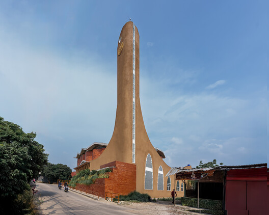 Jami At-Taqwa Mosque Cibinong / Ismail Solehudin Architecture - Image 31 of 41