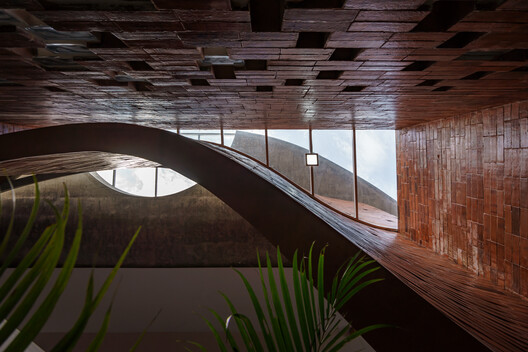 Jami At-Taqwa Mosque Cibinong / Ismail Solehudin Architecture - Interior Photography, Wood