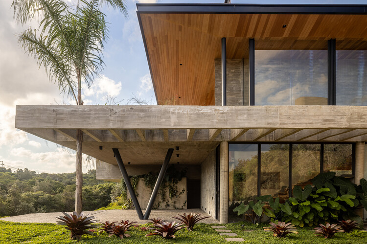 Casa 258 / Cornetta Arquitetura - Figura 2 de 20