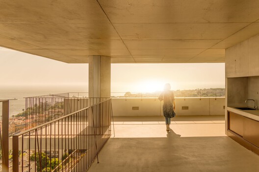 米拉马尔海景大厦 / OODA 米拉马尔海景大厦 / OODA - 室内图, 阳台