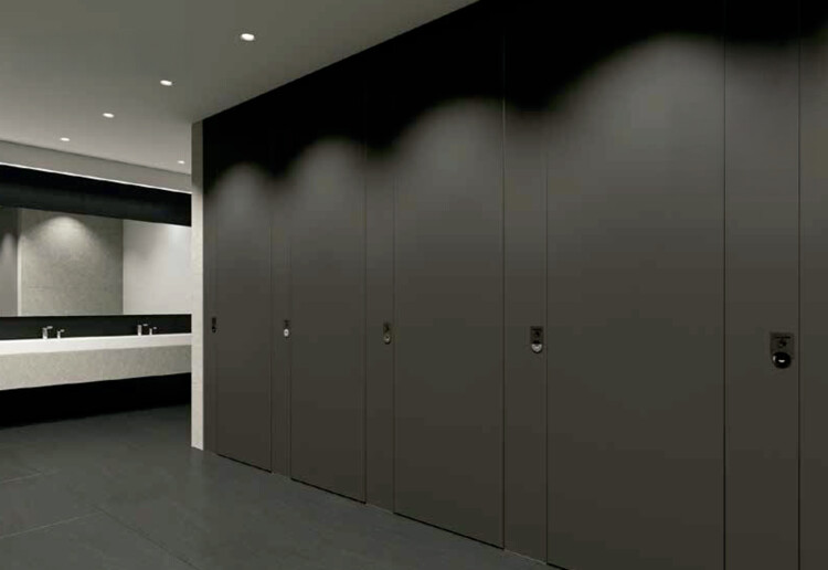 De lo funcional a lo sensorial: ¿cómo se diseña la experiencia de un baño sin contacto? - Imagen 2 de 9