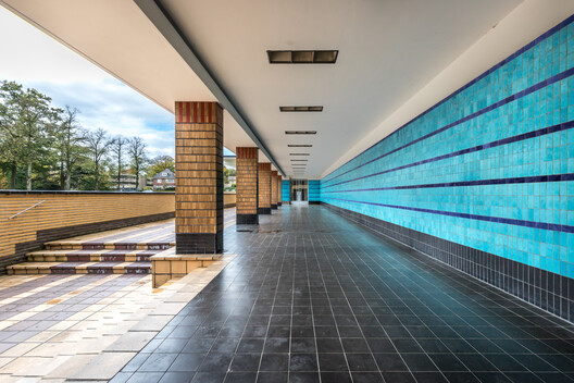 Hilversum Town Hall: Willem Dudok’s Monument to Civic Architecture - Image 4 of 29