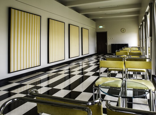 Hilversum Town Hall: Willem Dudok’s Monument to Civic Architecture - Image 2 of 29