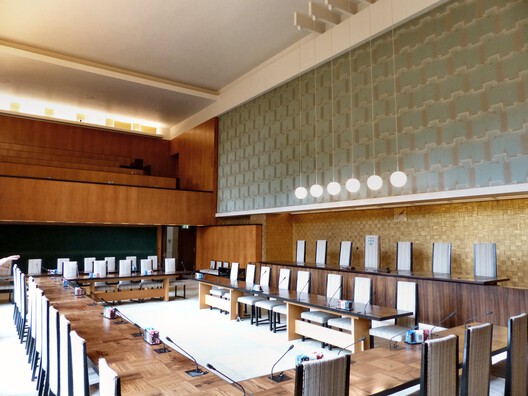 Hilversum Town Hall: Willem Dudok’s Monument to Civic Architecture - Image 7 of 29