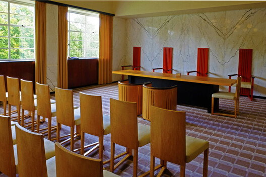 Hilversum Town Hall: Willem Dudok’s Monument to Civic Architecture - Image 3 of 29