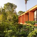 Casa Pupunha / Laurent Troast Architecture + Hana Eto Gall Beautificación Ambiente - Fotos al aire libre