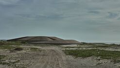 Centro de deportes Náuticos Salinas del Rey / DEB + El Equipo Mazzanti