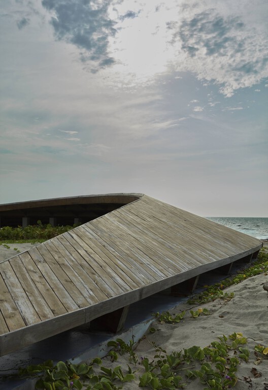 KCP/Deb+ Student Center Mazzanti Team - Fotografía externa, madera