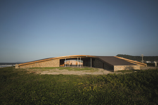 Salinas del Rey 水上运动中心 / DEB + El Equipo Mazzanti - 12 的图像 32