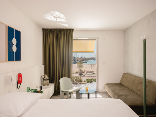 Vertime Hotel / Block Architectes - Interior Photography, Bedroom, Chair, Bed