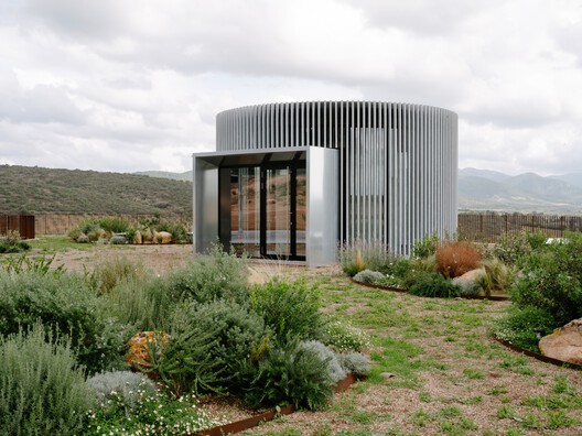 Winery Tenute Maestrale / Spaziozero + X Architekten Winery Tenute Maestrale / Spaziozero + X Architekten - Exterior Photography