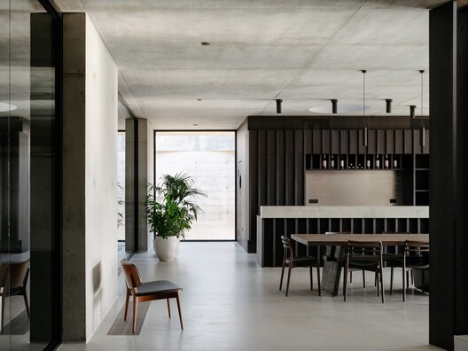 Winery Tenute Maestrale / Spaziozero + X Architekten Winery Tenute Maestrale / Spaziozero + X Architekten - Interior Photography, Dining room, Wood, Table, Chair
