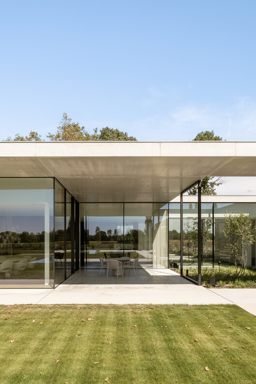 Concrete Villa / Cocoon Architecten Concrete Villa / Cocoon Architecten - Image 7 of 30