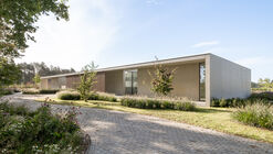 Concrete Villa / Cocoon Architecten