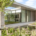 Concrete Villa / Cocoon Architecten - Houses