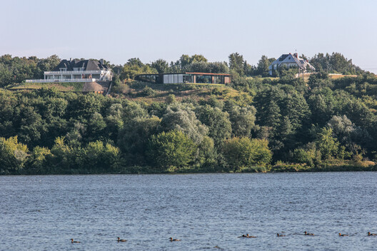 Casa na Encosta / 77 Studio architecture - Imagem 27 de 30