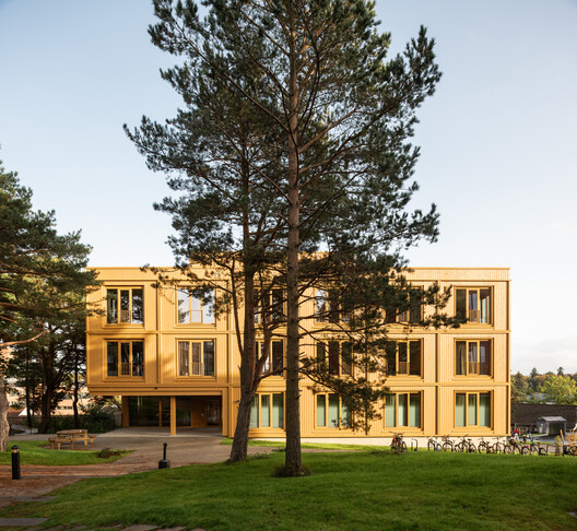 Gimle 4 Student Housing / CODE: arkitektur Gimle 4 Student Housing / CODE: arkitektur - Exterior Photography