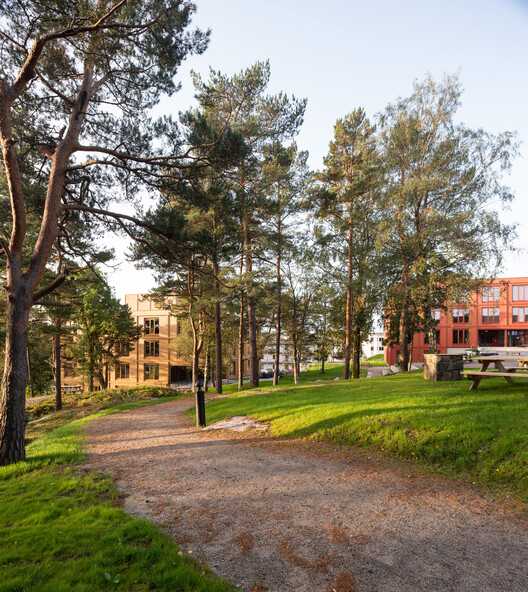 Gimle 4 Student Housing / CODE: arkitektur Gimle 4 Student Housing / CODE: arkitektur - Exterior Photography