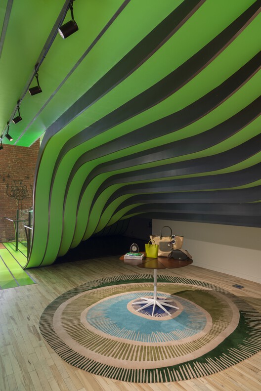 珑骧精品店 / Heatherwick Studio - 室内图