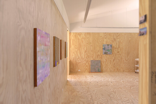 Estudio artístico Anchorage Road / Ballman Khapalova - Imagen 9 de 23