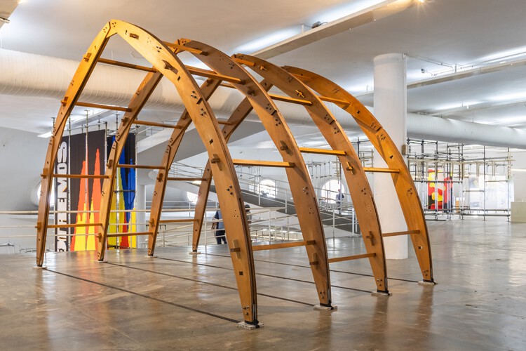 Bienal de Arquitetura de São Paulo aponta futuros possíveis para um planeta em crise - Imagem 6 de 25