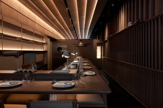 UKE Restaurante  / ESTUDIOLOCAL - Fotografía interior, Madera