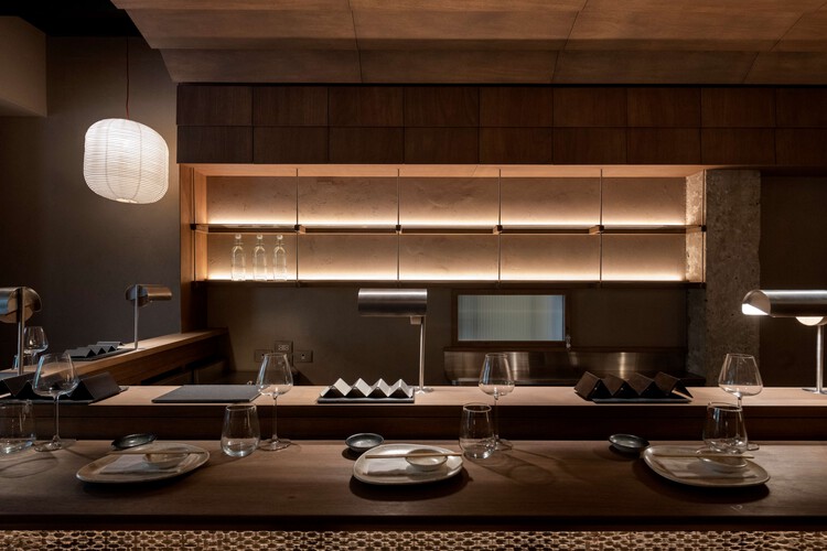 Restaurante/Estudio Uke - Fotografía interior, madera, cocina, iluminación, encimeras