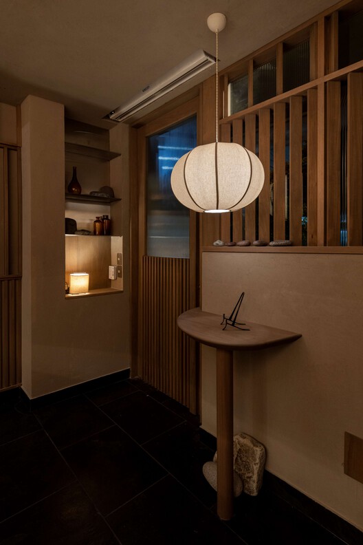 Restaurante/Estudio UKE - Fotografía interior, madera, iluminación