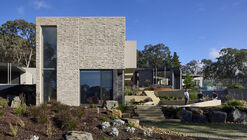 Korinda House / Bent Architecture 