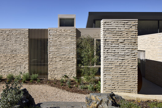Korinda House / Bent Architecture  - Exterior Photography, Brick