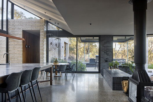 Korinda House / Bent Architecture  - Interior Photography, Brick