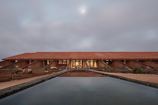 Top 50 Most Inspiring Brick Buildings Around the World - Image 9 of 10