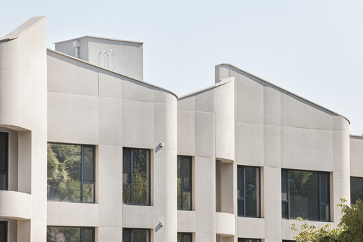 Maison Le Sommet / Chiasmus Partners - Exterior Photography, Glass