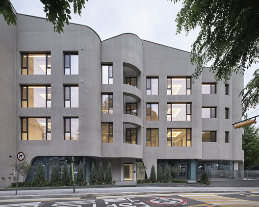 Maison Le Sommet / Chiasmus Partners - Exterior Photography, Facade, Concrete