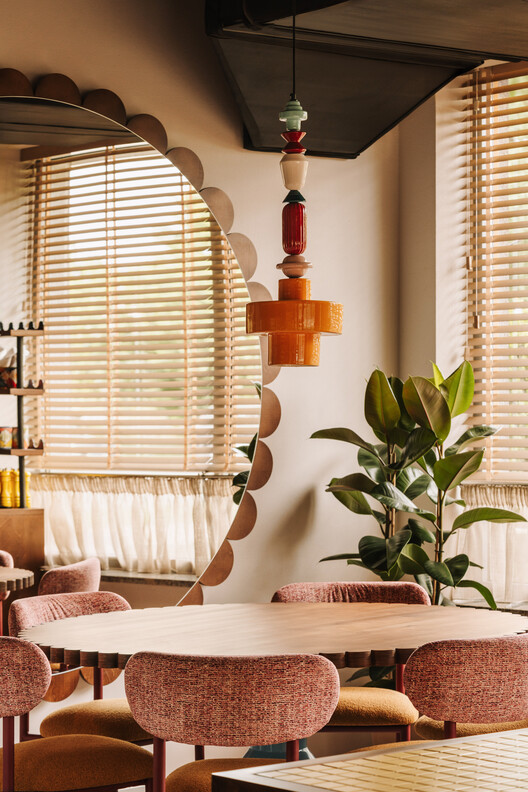 RAGU Restaurant / CUDO: RAGU Restaurant / CUDO: - Interior Photography, Lighting, Chair