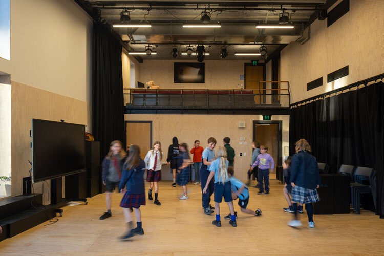 宫廷剧院 / Haworth Tompkins - 室内图, 椅子