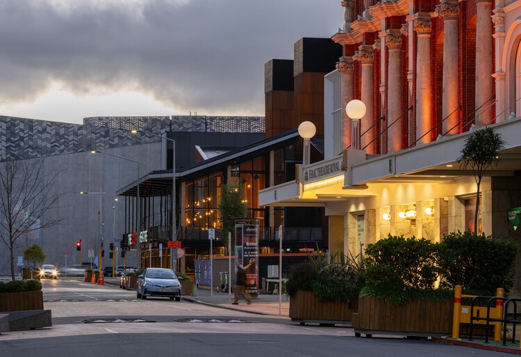 宫廷剧院 / Haworth Tompkins - 2 的图像 30