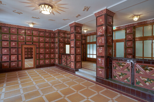 Gersthof Model School Renovation and Conversion / Franz&Sue - Image 8 of 22
