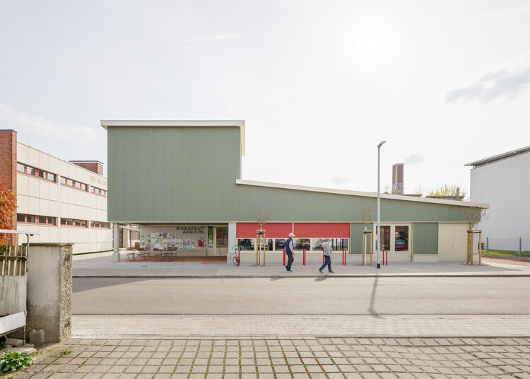 奥古斯丁社区中心 / nbundm* - 建筑图, 具体的