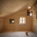 Techo elevado / casa por Maximilian Hartinger Architekt - Fotografía interior, madera