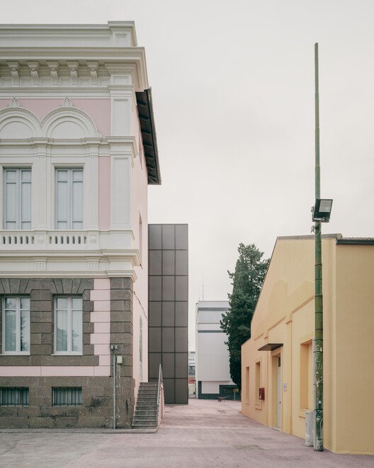 M. Sironi Academy of Fine Arts / LERUA Studio - Interior Photography, Concrete