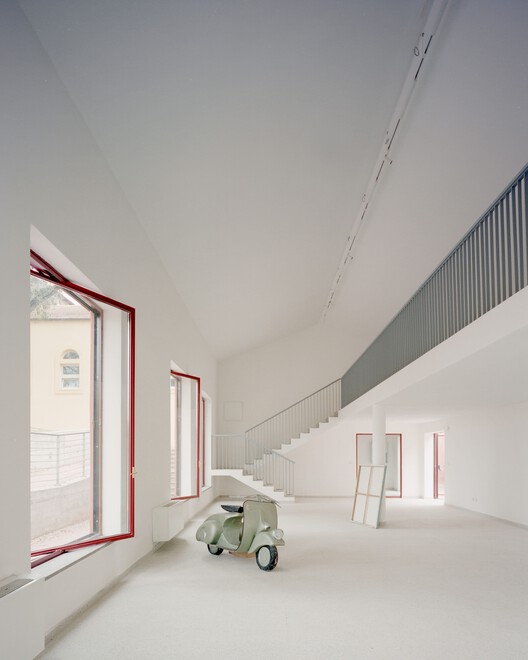 M. Sironi Academy of Fine Arts / LERUA Studio - Image 8 of 19
